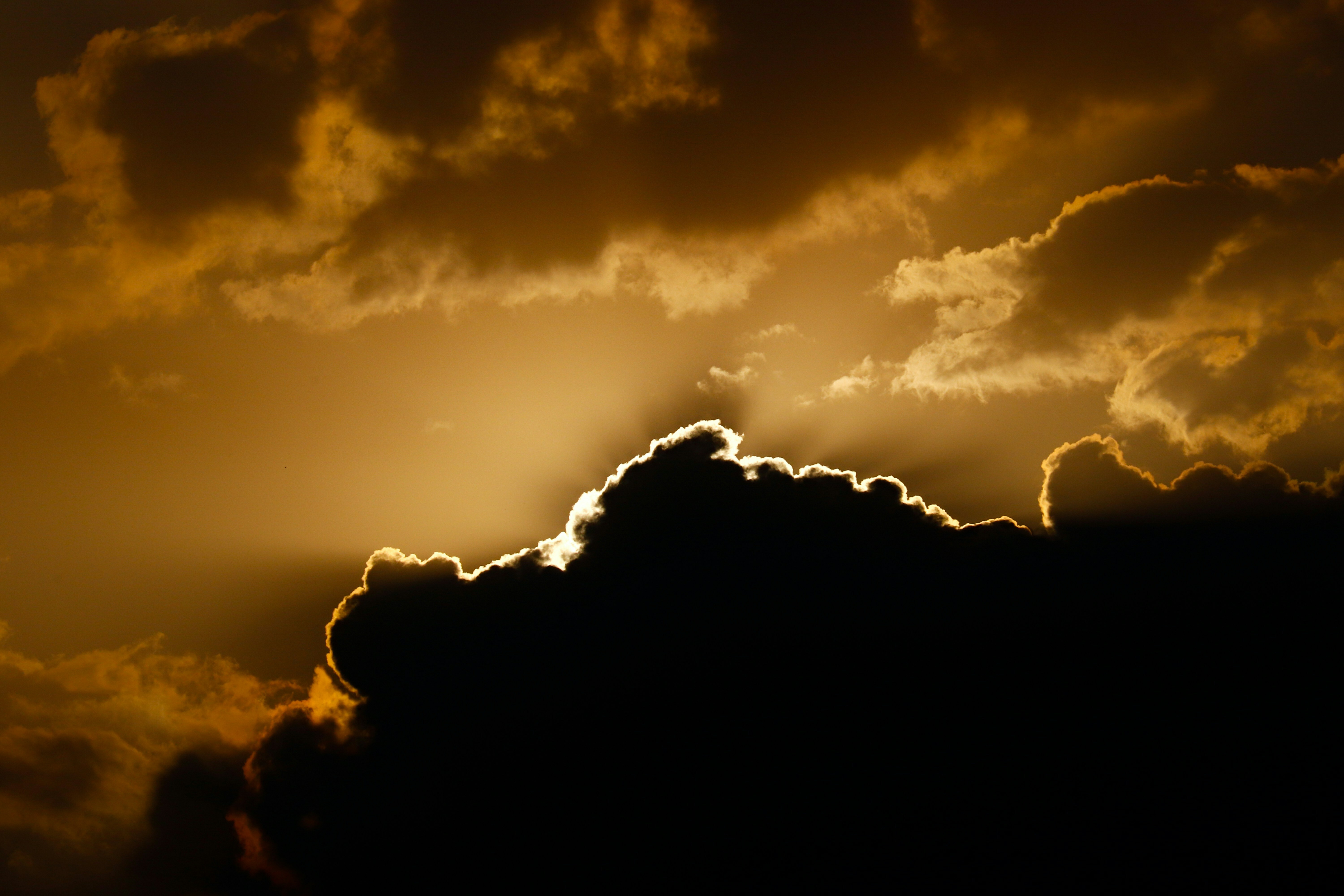 Ish consul mt6 YD0k H4 Bw unsplash