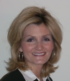 Lesley Field profile headshot