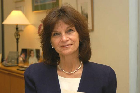 Angela Evans profile headshot