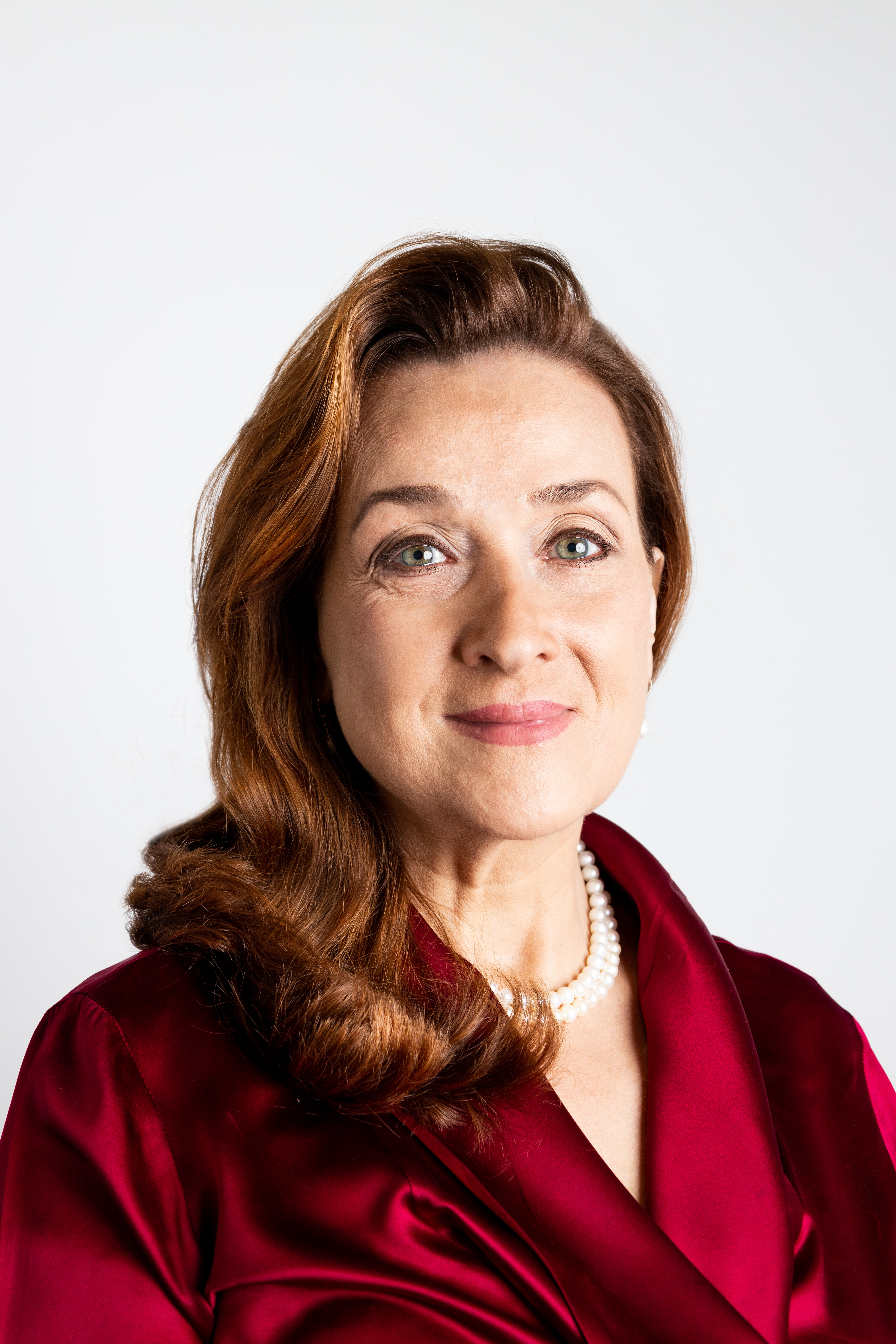 Stephanie Barna profile headshot