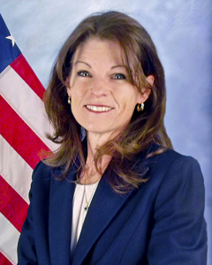 Elizabeth McGrath profile headshot