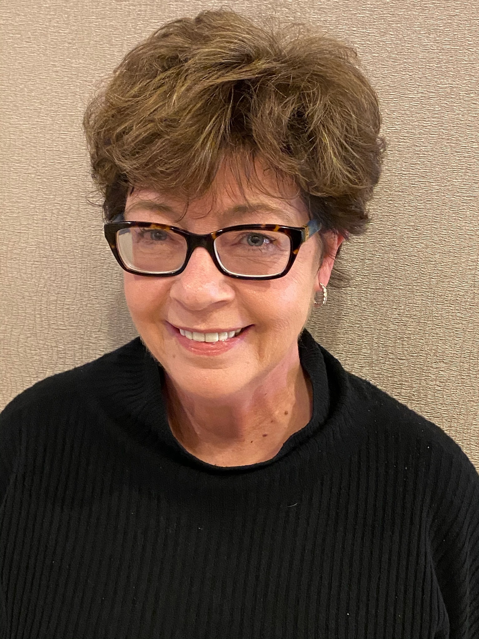 Kathleen Hale profile headshot