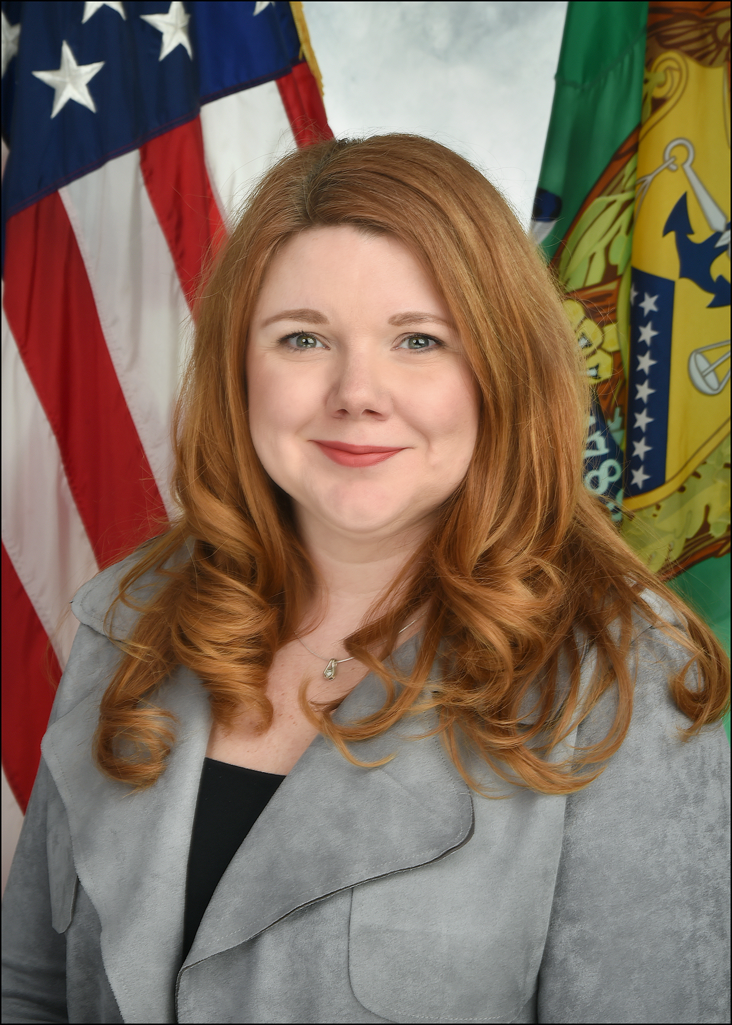 Amy Edwards Holmes headshot