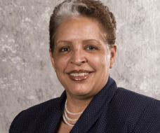 Gail Lovelace profile headshot