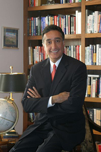 Henry Cisneros profile headshot