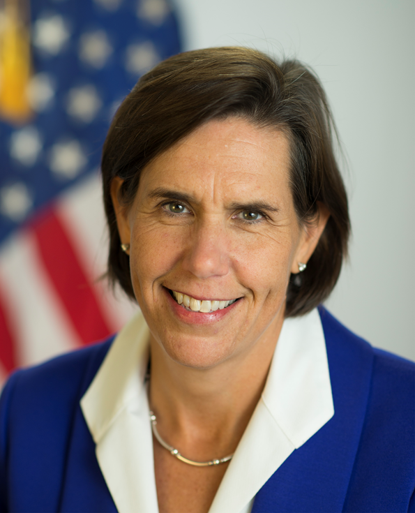 Jennifer Main profile headshot