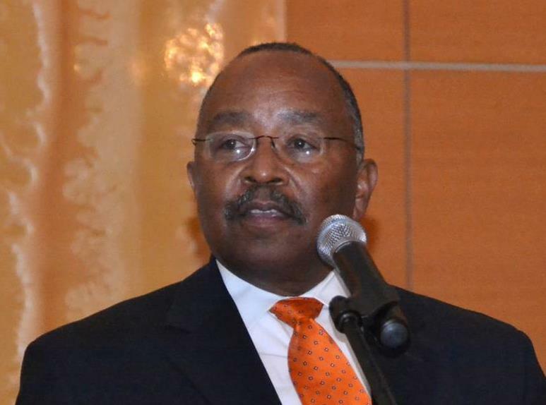 John Saunders profile headshot