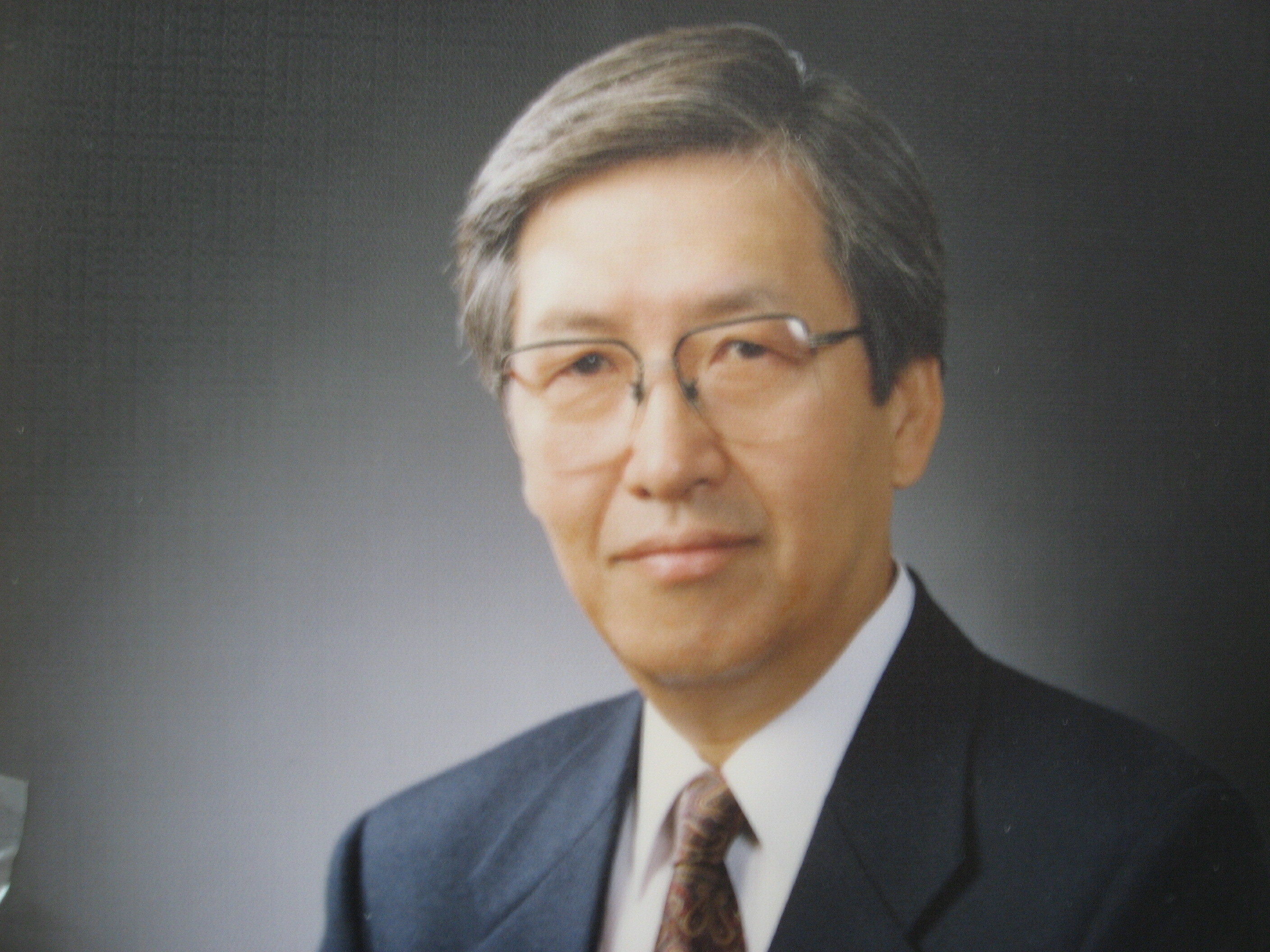 Jong Jun profile headshot