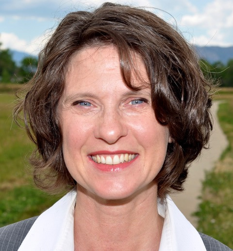 Lauren Larson profile headshot