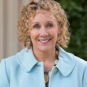 Leisha DeHart-Davis profile headshot