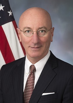 Mark Robbins profile headshot