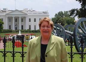 Myra Shiplett profile headshot