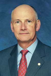 Robert O'Neill profile headshot