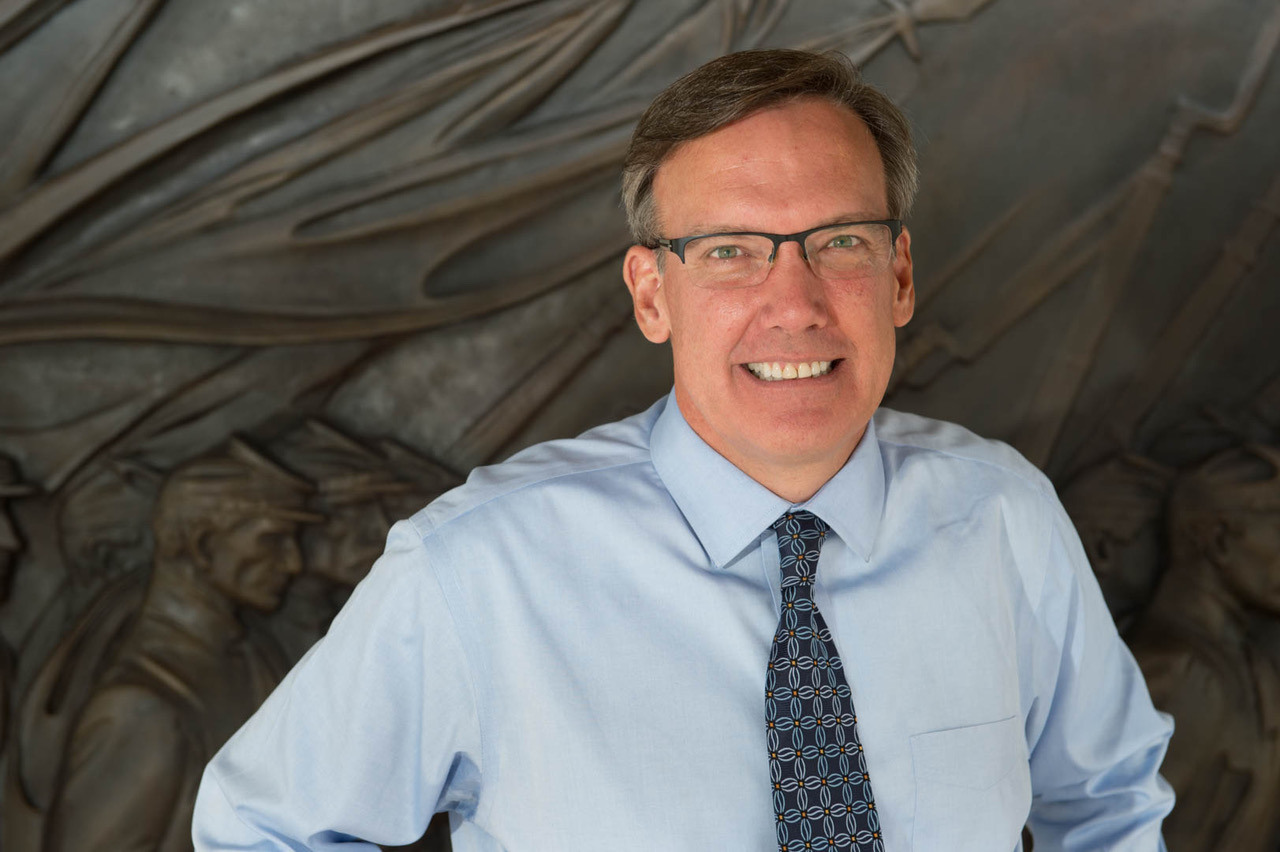 Stephen Ayers profile headshot