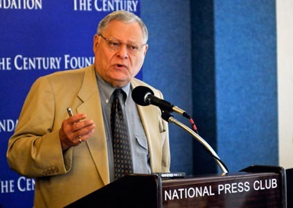 Stephen Trachtenberg profile headshot